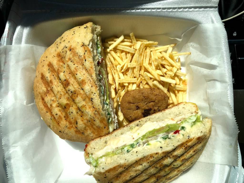 The TinCup | restaurant | 1025 W Abram St, Arlington, TX 76013, USA | 8173035518 OR +1 817-303-5518