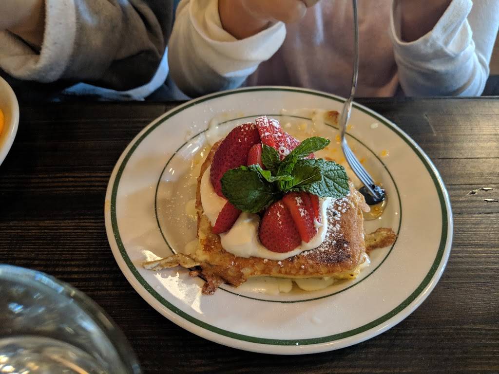 Big Hill | restaurant | 3307 W Bryn Mawr Ave, Chicago, IL 60659, USA | 7737547346 OR +1 773-754-7346