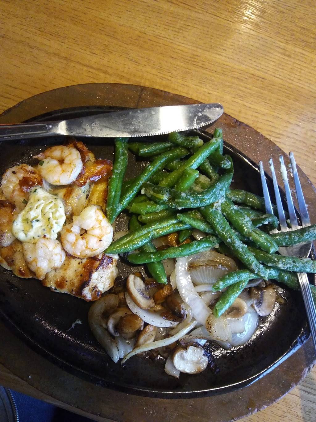 Applebees Grill + Bar | restaurant | 5070 Commercial St SE, Salem, OR 97306, USA | 5033641775 OR +1 503-364-1775