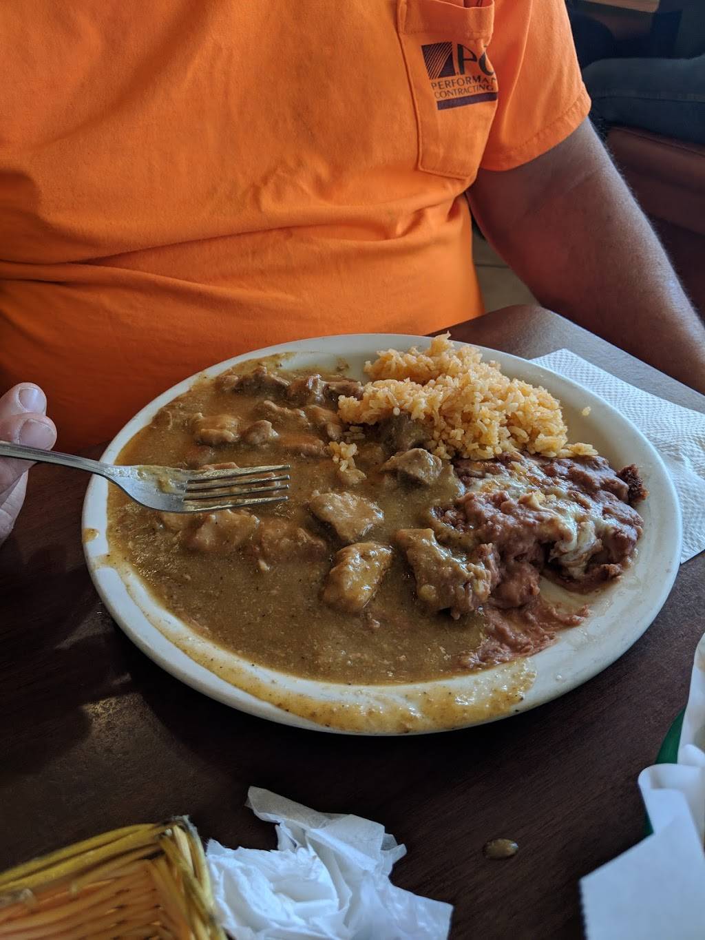 Taqueria Yvette | restaurant | 947 E Yosemite Ave, Manteca, CA 95336, USA | 2098235564 OR +1 209-823-5564