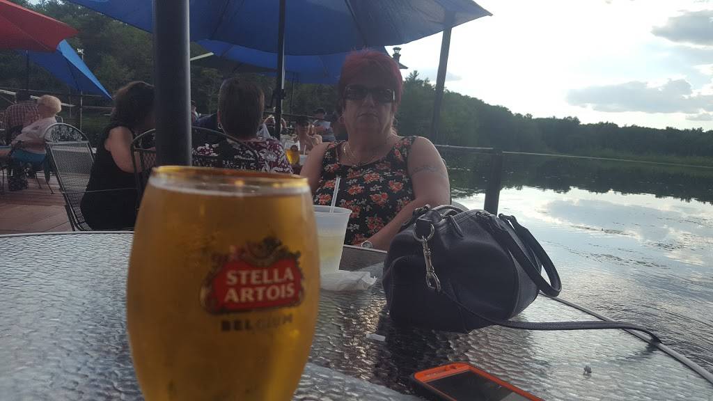 Lyons Lake | restaurant | 307 Lyons Lake Rd, Nassau, NY 12123, USA | 5187663953 OR +1 518-766-3953