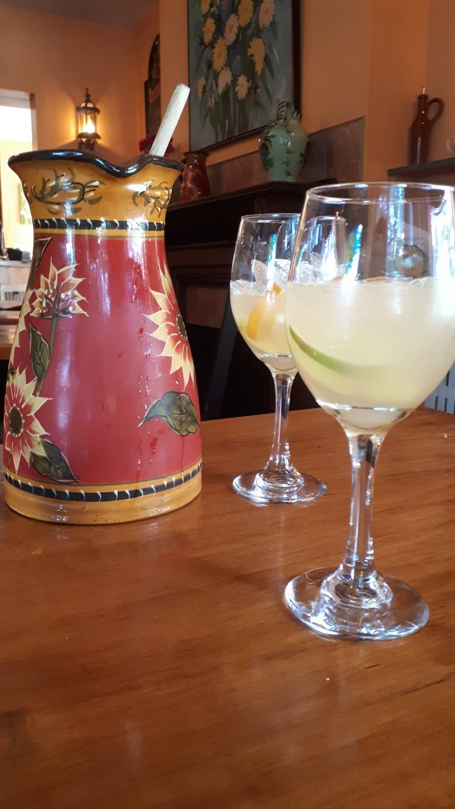 222 Lyon Tapas Bar | restaurant | 222 Lyon St N, Ottawa, ON K1R 5V9, Canada | 6132380222 OR +1 613-238-0222