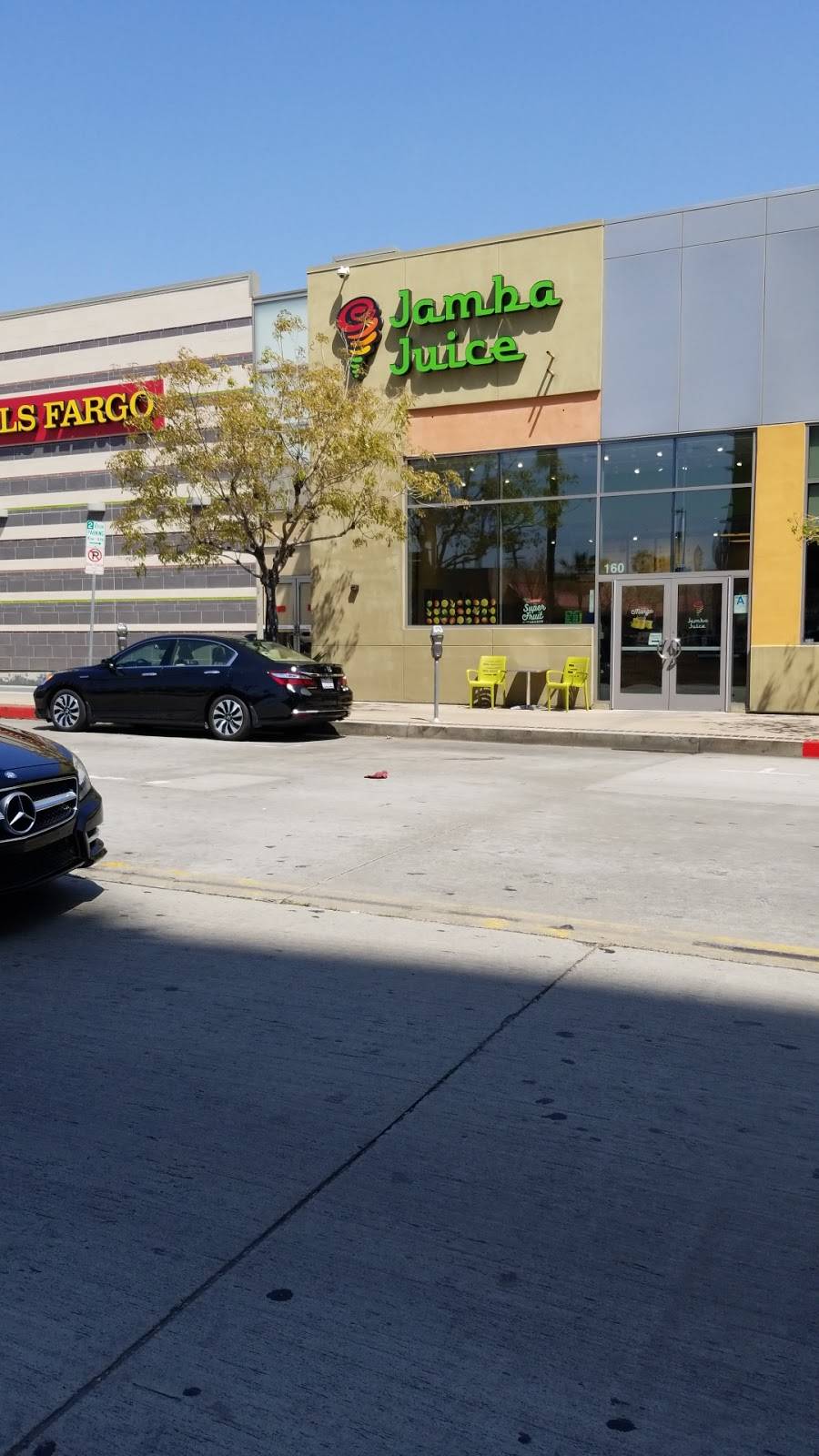 Jamba Juice NOHO Commons | restaurant | 5300 Lankershim Blvd, North Hollywood, CA 91601, USA | 8185052321 OR +1 818-505-2321