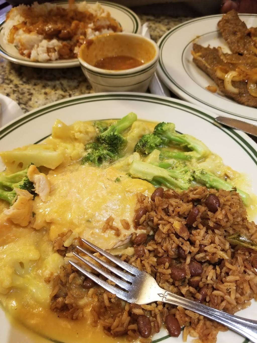 El Valle | restaurant | 1008 Westchester Ave, Bronx, NY 10459, USA | 7188608300 OR +1 718-860-8300