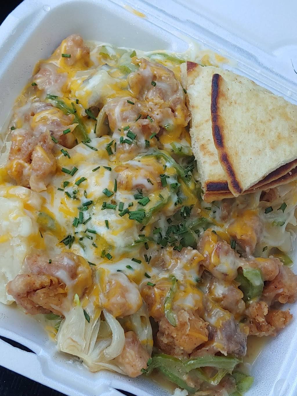 Spud Headz | restaurant | 16400 W McNichols Rd, Detroit, MI 48235, USA | 3138387783 OR +1 313-838-7783