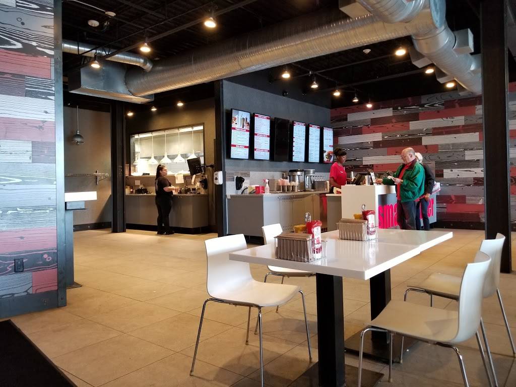 Smashburger | restaurant | 1608 Marcus Ave, New Hyde Park, NY 11040, USA | 5162331844 OR +1 516-233-1844