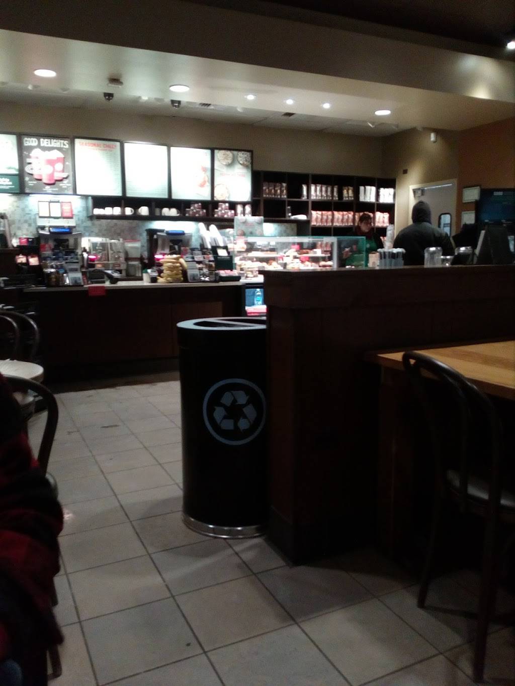 Starbucks | cafe | 4116 Dempster St, Skokie, IL 60076, USA | 8476745834 OR +1 847-674-5834