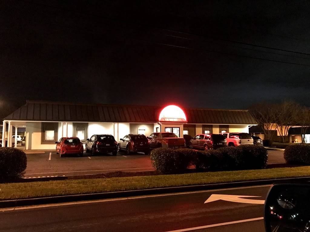 Georges Steak House | restaurant | 1260 Holland Rd, Suffolk, VA 23434, USA | 7579341726 OR +1 757-934-1726