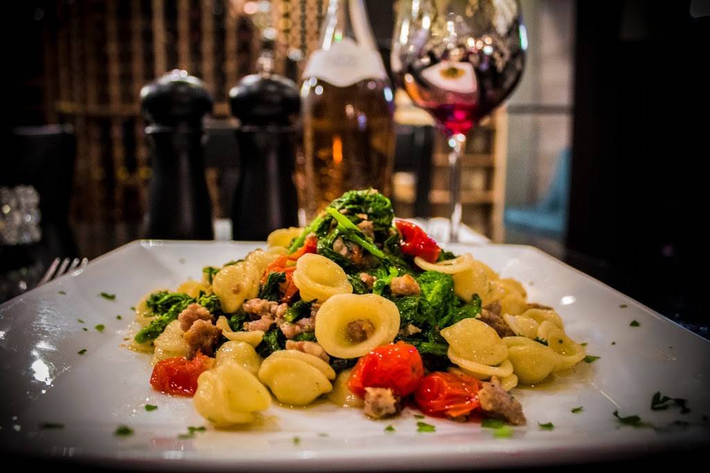 The Reserve Room at Eddies | restaurant | 643 Williamson Rd, Mooresville, NC 28117, USA | 7047992090 OR +1 704-799-2090