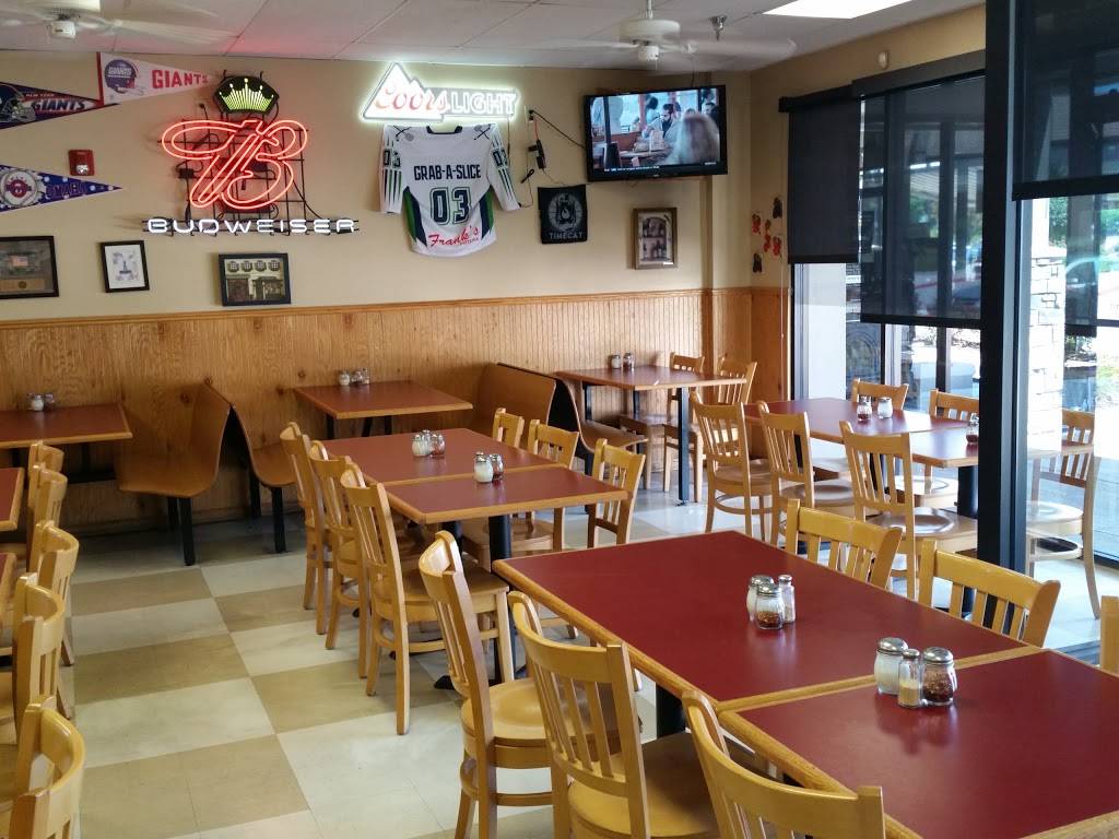 Franks Pizzeria | restaurant | 711 N 132nd St, Omaha, NE 68154, USA | 4024930404 OR +1 402-493-0404
