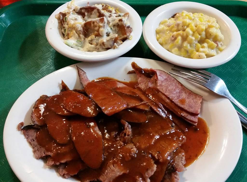 Tonys BBQ | restaurant | 1102 Miller St, Wallisville, TX 77597, USA | 4092676343 OR +1 409-267-6343