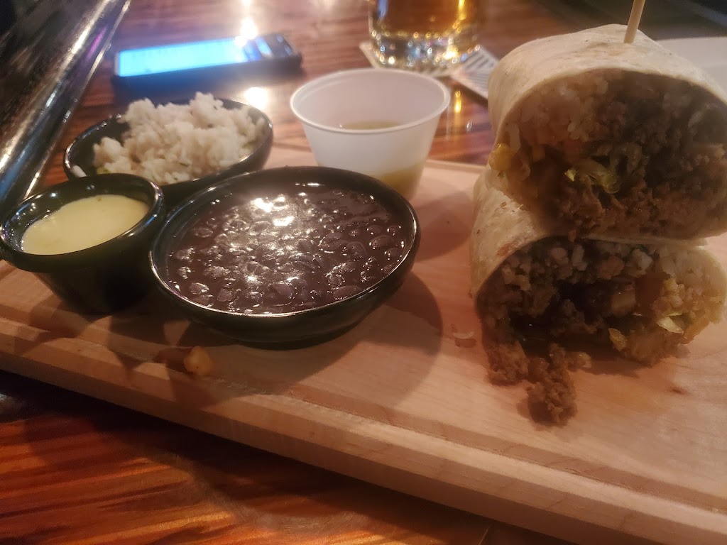 El Hefe | restaurant | 30 N State St, Girard, OH 44420, USA | 3305307063 OR +1 330-530-7063