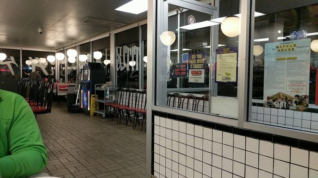 Waffle House | restaurant | 5037 Oscar Baxter Dr, Tuscaloosa, AL 35405, USA | 2057527041 OR +1 205-752-7041