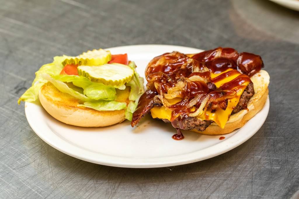 Judys Kitchen & Catering | restaurant | 219 E South St, Cerro Gordo, IL 61818, USA | 2177633131 OR +1 217-763-3131