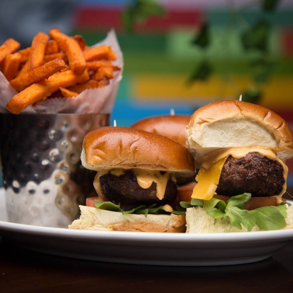 La CANTINA HEIGHTS | restaurant | 4460 Broadway, New York, NY 10040, USA | 6469187503 OR +1 646-918-7503