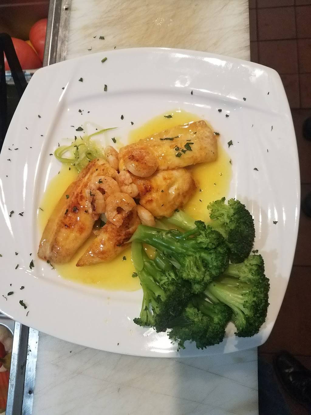 EDDYS Bar and BBQ | restaurant | 600 Jackson Ave, Elizabeth, NJ 07201, USA | 9085766386 OR +1 908-576-6386