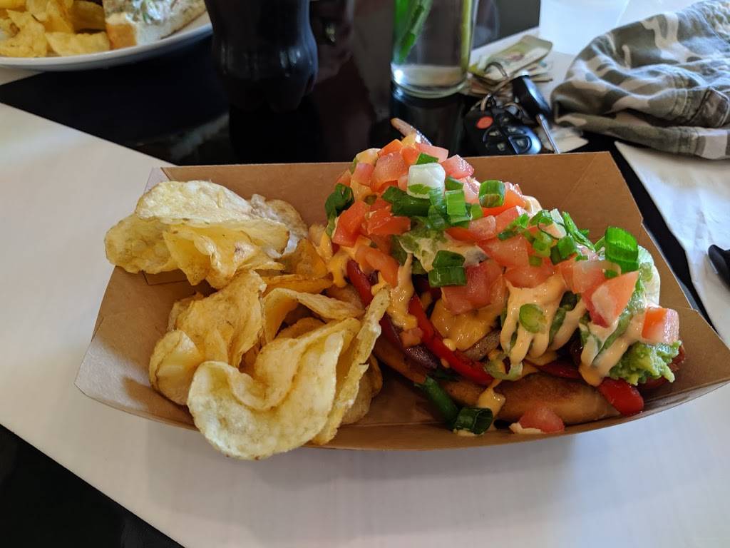 Colins Corner Cafe | restaurant | 138 W 3rd St, Harbor Springs, MI 49740, USA | 2314126061 OR +1 231-412-6061