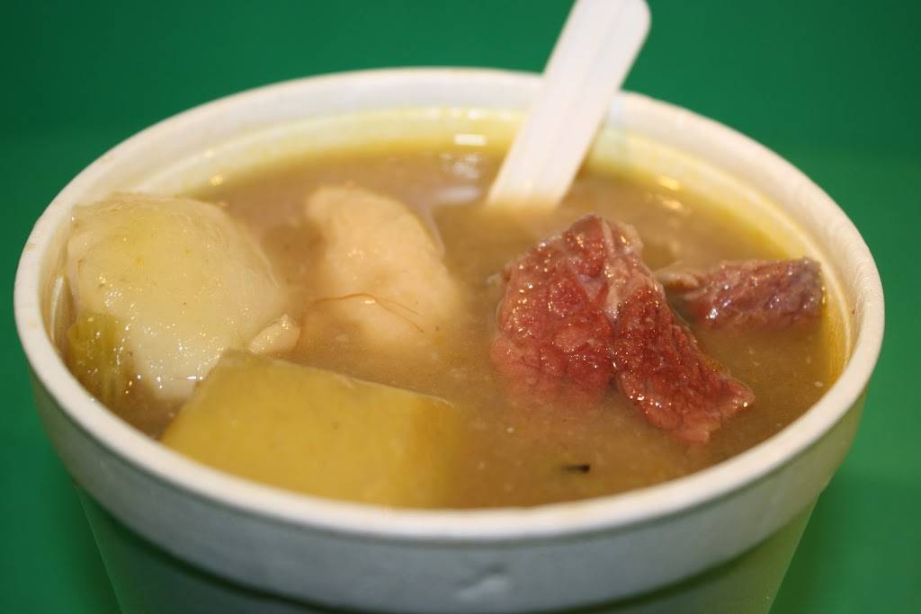 Lloyds Jamaican Restaurant | restaurant | 1710 Jane St, York, ON M9N 2S4, Canada | 4162422436 OR +1 416-242-2436