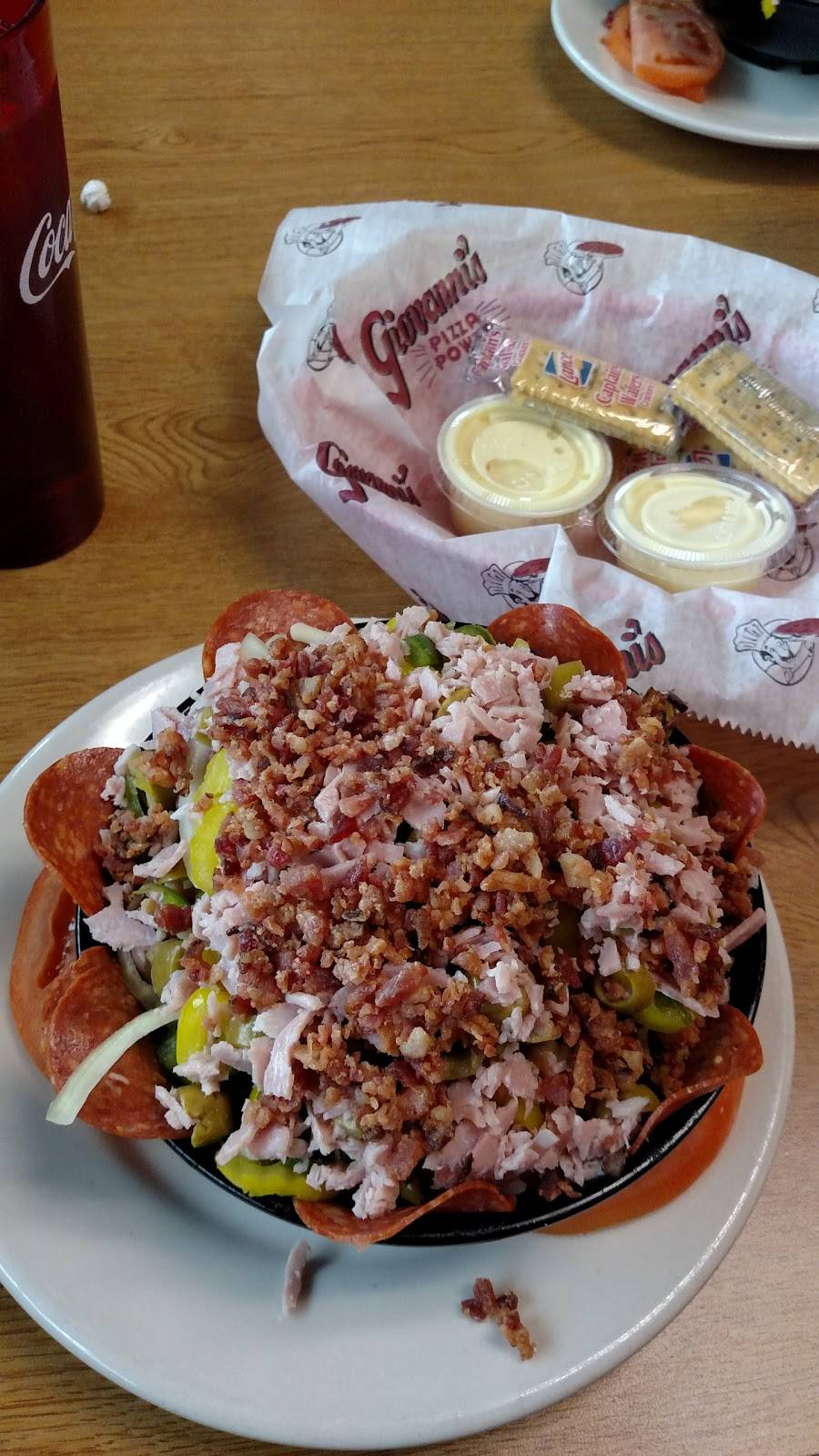 Giovannis Pizza | restaurant | 2171 Smoot Ave, Danville, WV 25053, USA | 3043694000 OR +1 304-369-4000