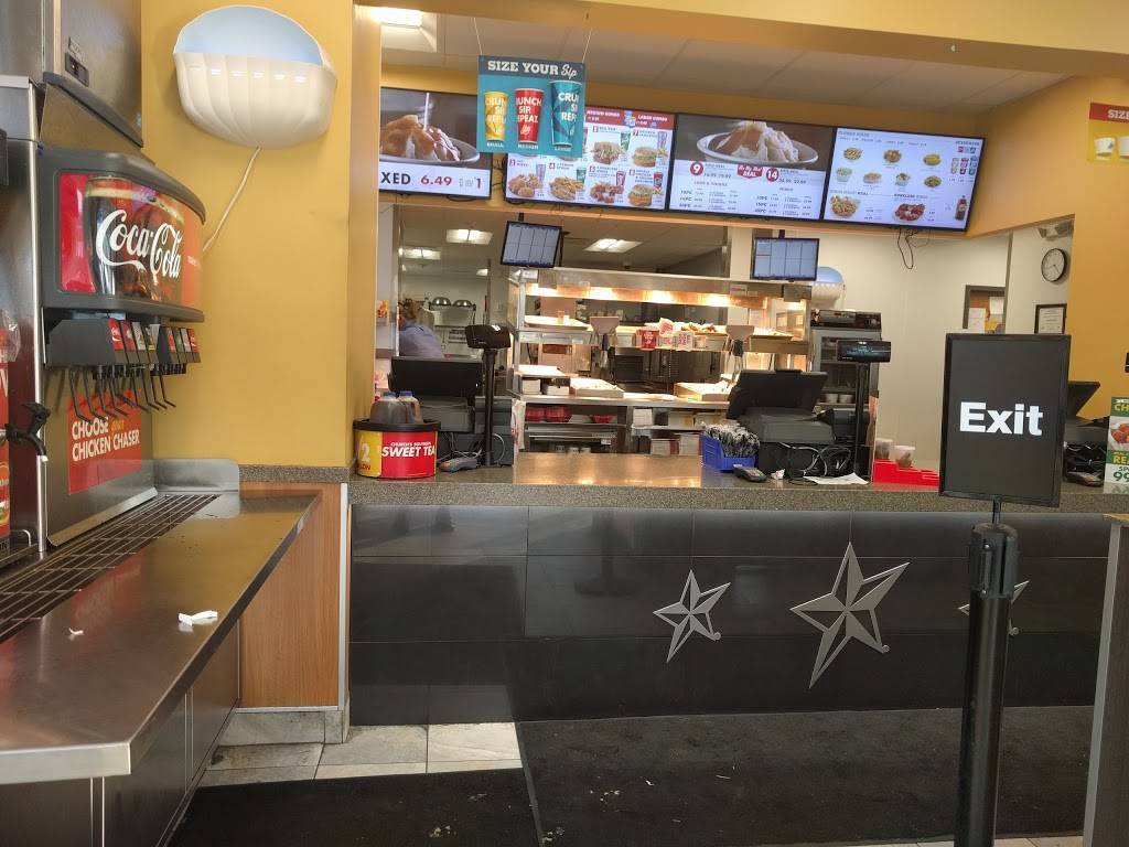 Churchs Chicken | restaurant | 2003 Illinois Hwy 1, Marshall, IL 62441, USA | 2173400199 OR +1 217-340-0199