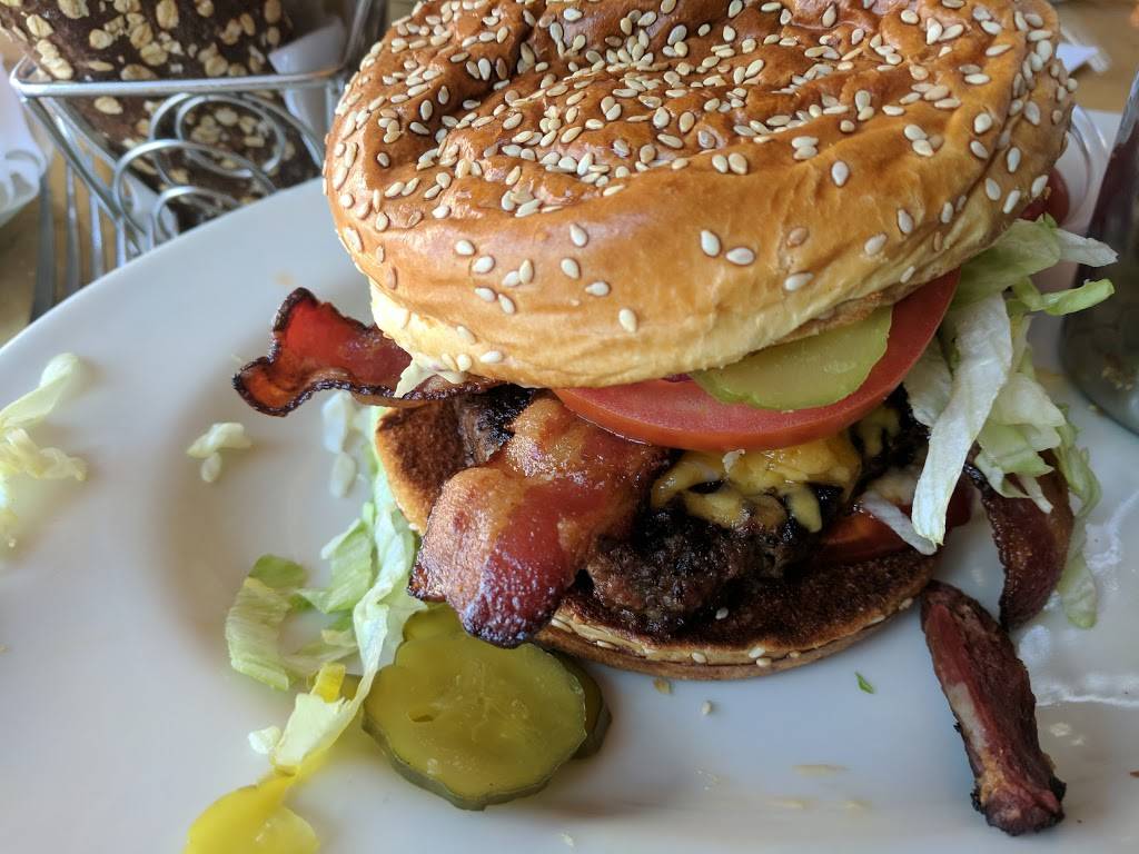 The Cheesecake Factory | restaurant | 2 W Colorado Blvd, Pasadena, CA 91101, USA | 6265846000 OR +1 626-584-6000