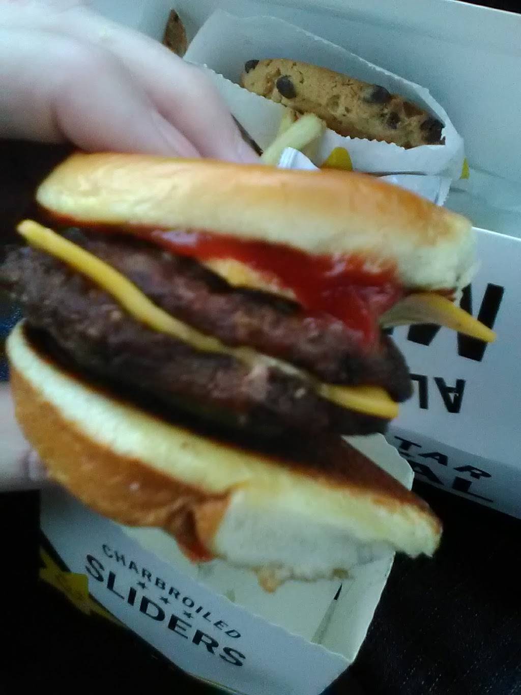 Hardees | restaurant | 11014 Warwick Blvd, Newport News, VA 23601, USA | 7575991966 OR +1 757-599-1966