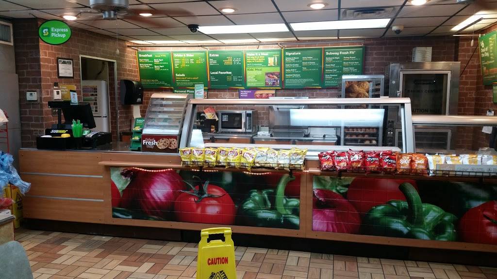 Subway | restaurant | 310 S Greer Blvd, Pittsburg, TX 75686, USA | 9038567700 OR +1 903-856-7700
