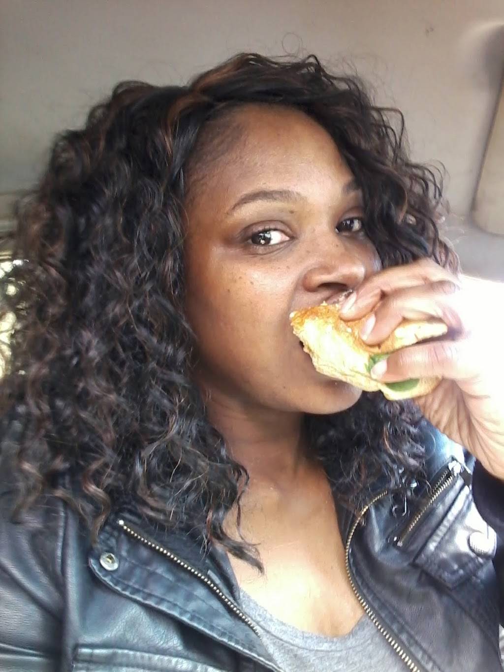 Subway | restaurant | 1607 W Frank Ave, Lufkin, TX 75904, USA | 9366394111 OR +1 936-639-4111