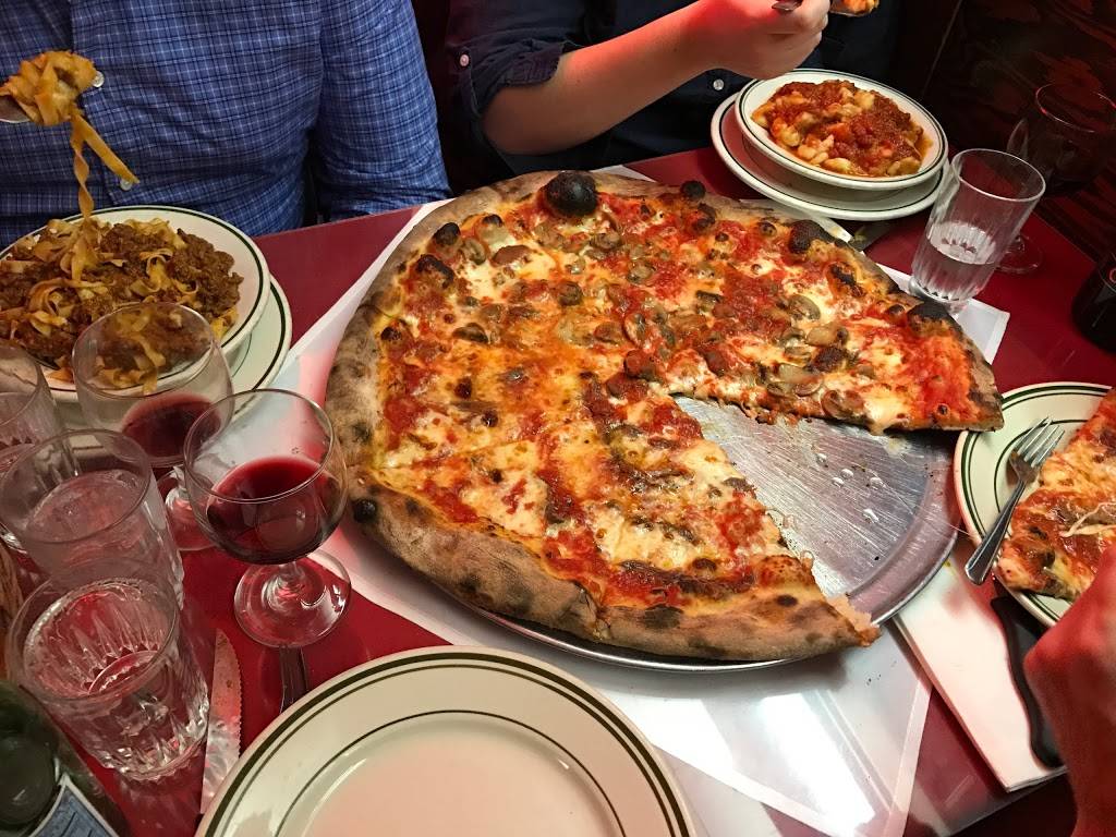 Sams | restaurant | 238 Court St, Brooklyn, NY 11201, USA | 7185963458 OR +1 718-596-3458