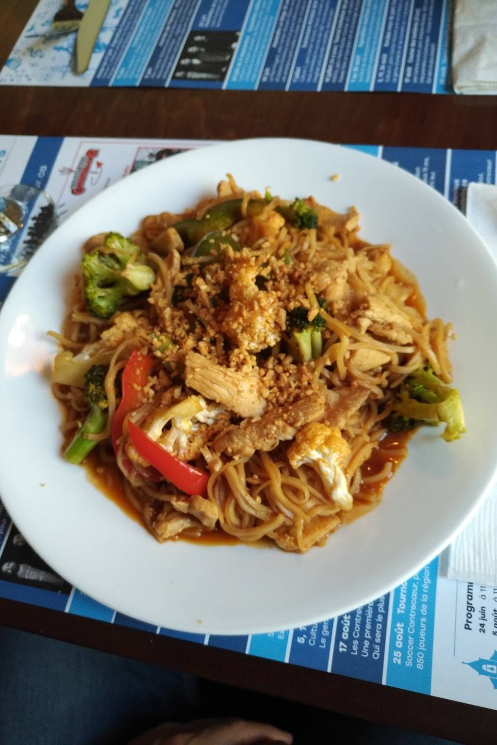 Chez Sakina | restaurant | 5161 QC-132, Contrecoeur, QC J0L 1C0, Canada | 4504010506 OR +1 450-401-0506