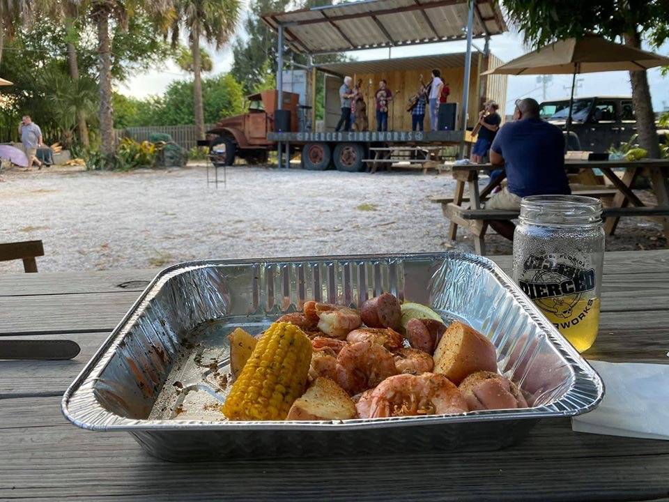 Ragin Cajun Cafe | restaurant | 411 N 2nd St, Fort Pierce, FL 34950, USA | 7729717284 OR +1 772-971-7284