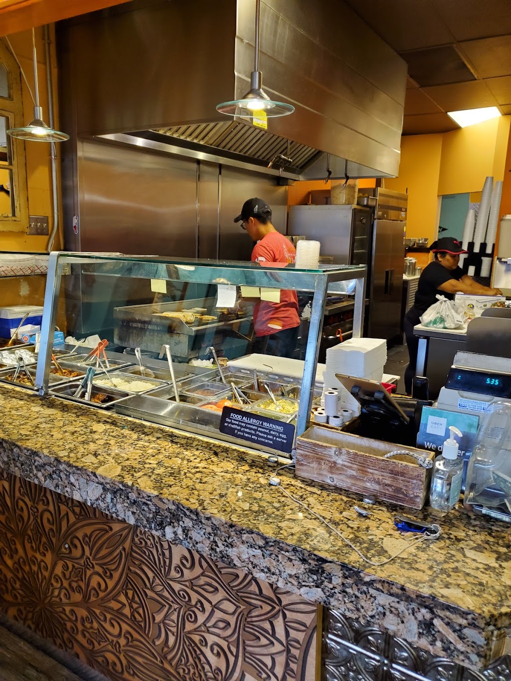 Habanero Mexican Grill | restaurant | 166 Brighton Ave, Allston, MA 02134, USA | 6172540299 OR +1 617-254-0299