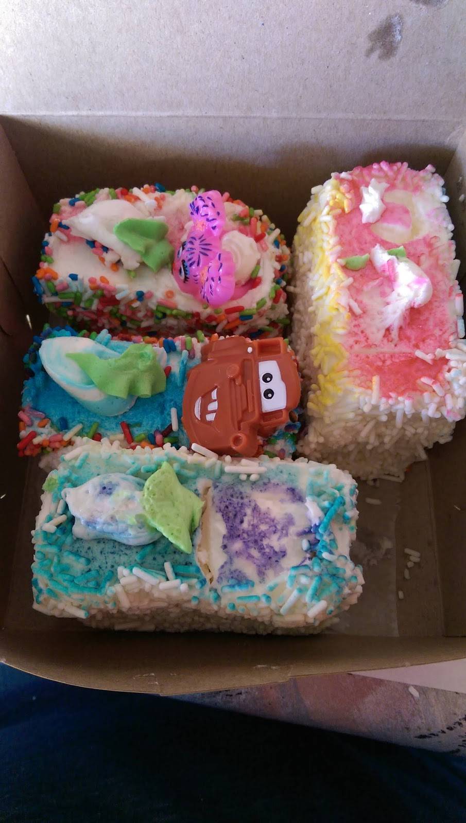 Johns Pizzeria Ristorante & Lounge | meal delivery | 2104 N Western Ave, Chicago, IL 60647, USA | 7733841755 OR +1 773-384-1755