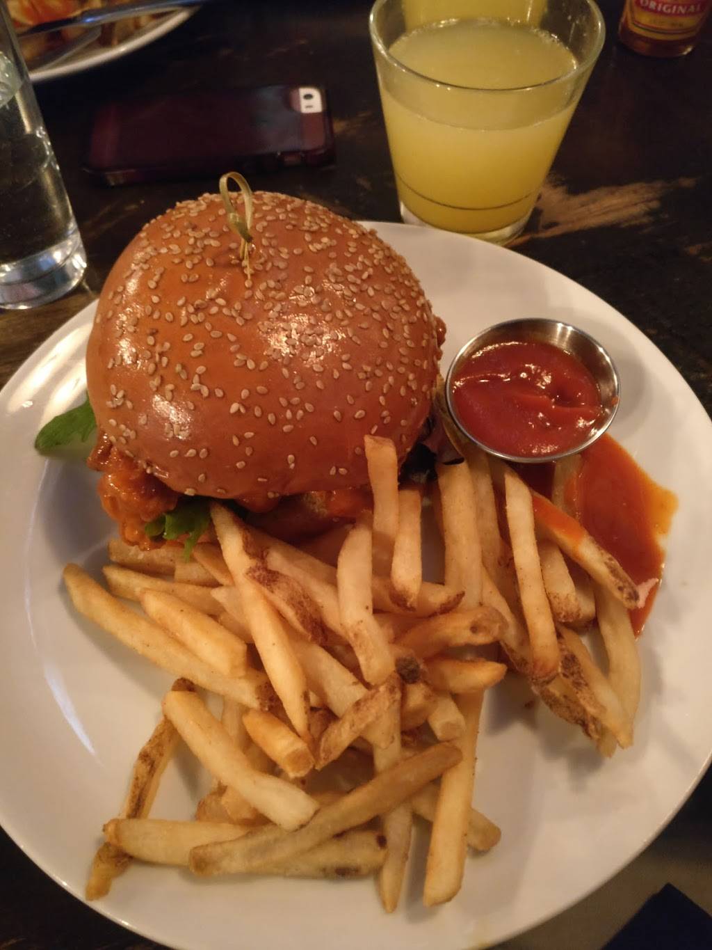 Boundary Stone | restaurant | 116 Rhode Island Ave NW, Washington, DC 20001, USA | 2026216635 OR +1 202-621-6635