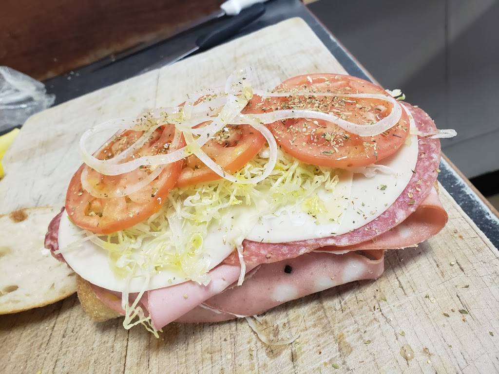 Vincenzos Italian Deli Inc | restaurant | 29 Bryant St, Dedham, MA 02026, USA | 7814936156 OR +1 781-493-6156