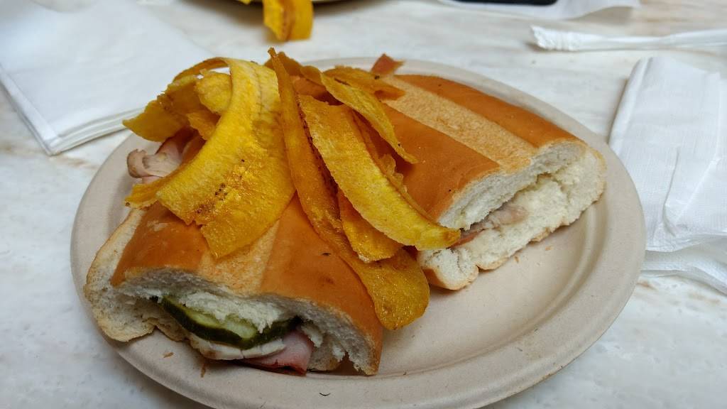 Portos Bakery and Cafe | bakery | 2913, 3614 W Magnolia Blvd, Burbank, CA 91505, USA | 8188469100 OR +1 818-846-9100