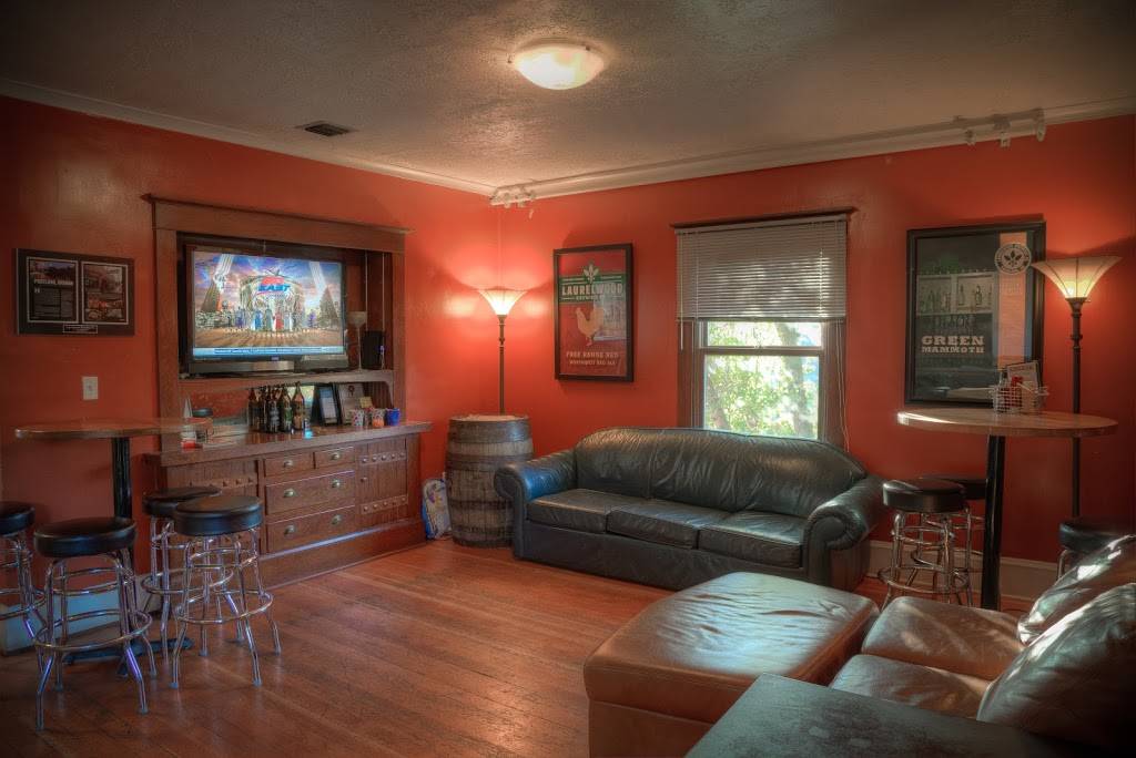 Laurelwood Public House & Brewery | restaurant | 5115 NE Sandy Blvd, Portland, OR 97213, USA | 5032820622 OR +1 503-282-0622