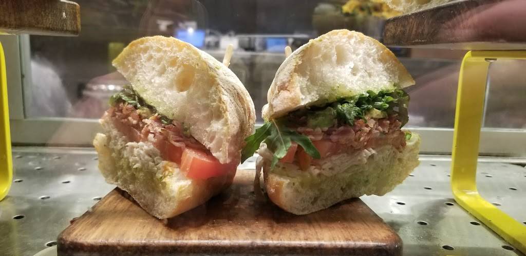 Lemonade | restaurant | 161 Caruso Ave, Glendale, CA 91210, USA | 8188603777 OR +1 818-860-3777