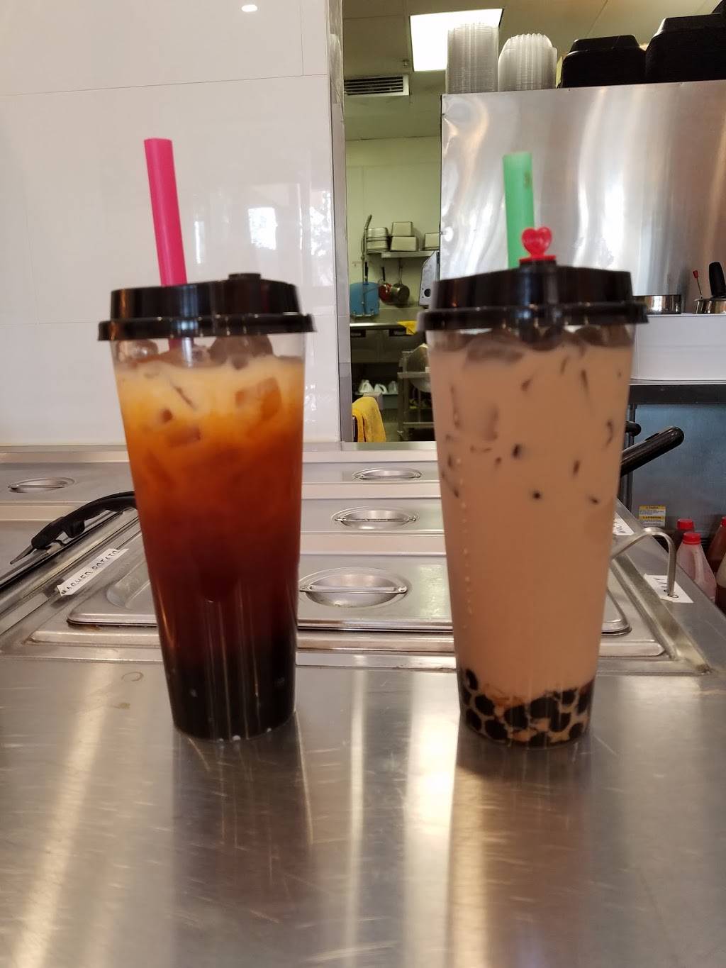 Louisiana Famous Fried Chicken | meal takeaway | 14050 Cherry Ave p, Fontana, CA 92337, USA | 9093653551 OR +1 909-365-3551