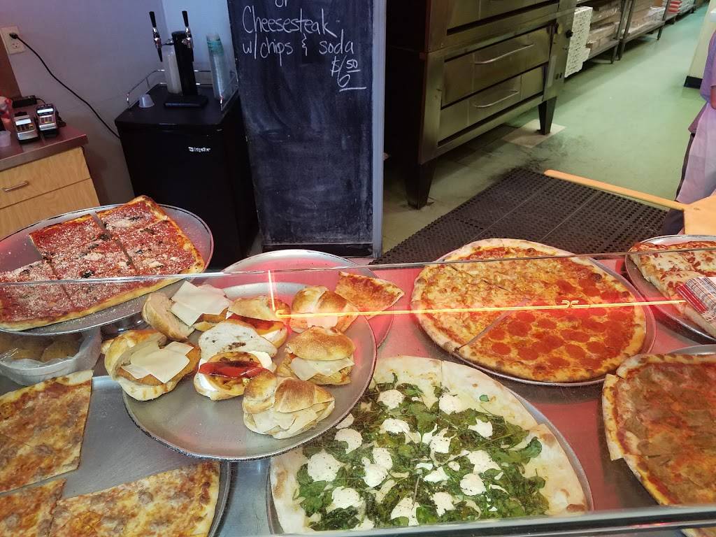 Federicos Pizza Express | meal takeaway | Broad St, Shrewsbury, NJ 07702, USA | 7329351380 OR +1 732-935-1380