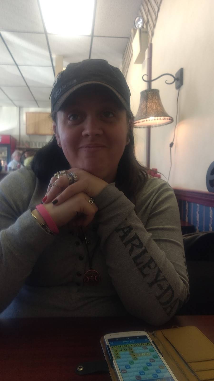 Bourque Restaurant | restaurant | 194 Main St, Norfolk, MA 02056, USA | 5085286912 OR +1 508-528-6912