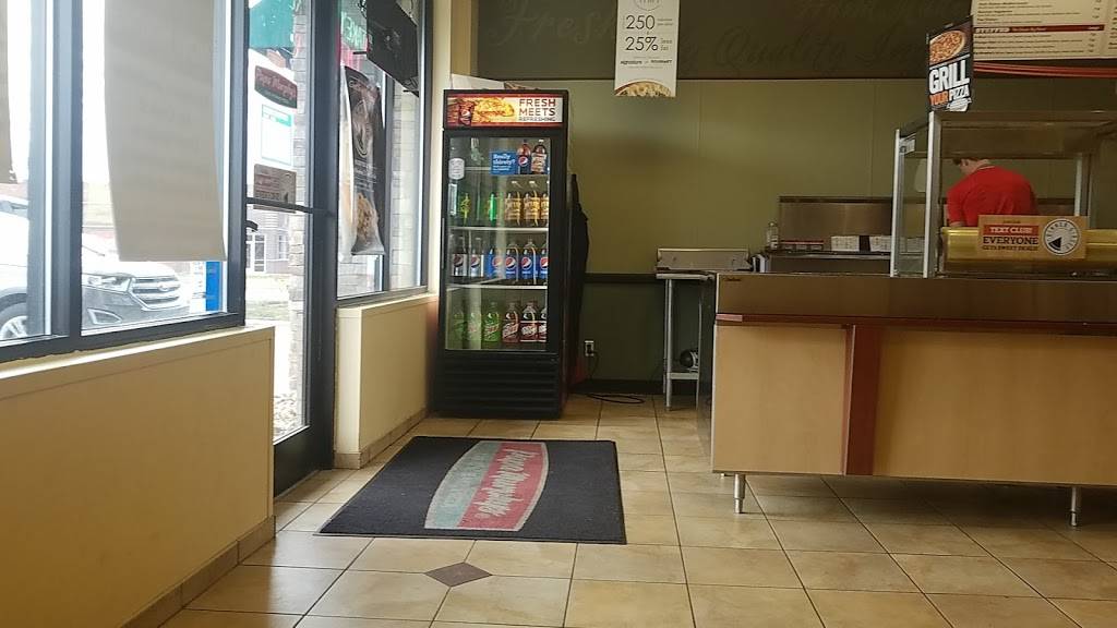 Papa Murphys | Take N Bake Pizza | meal takeaway | 6636 Monticello Rd, Shawnee, KS 66226, USA | 9134229100 OR +1 913-422-9100