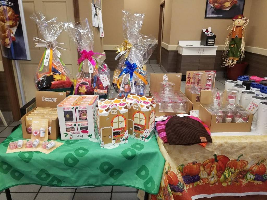 Dunkin | bakery | 198 2nd Ave, Gloversville, NY 12078, USA | 5187255700 OR +1 518-725-5700