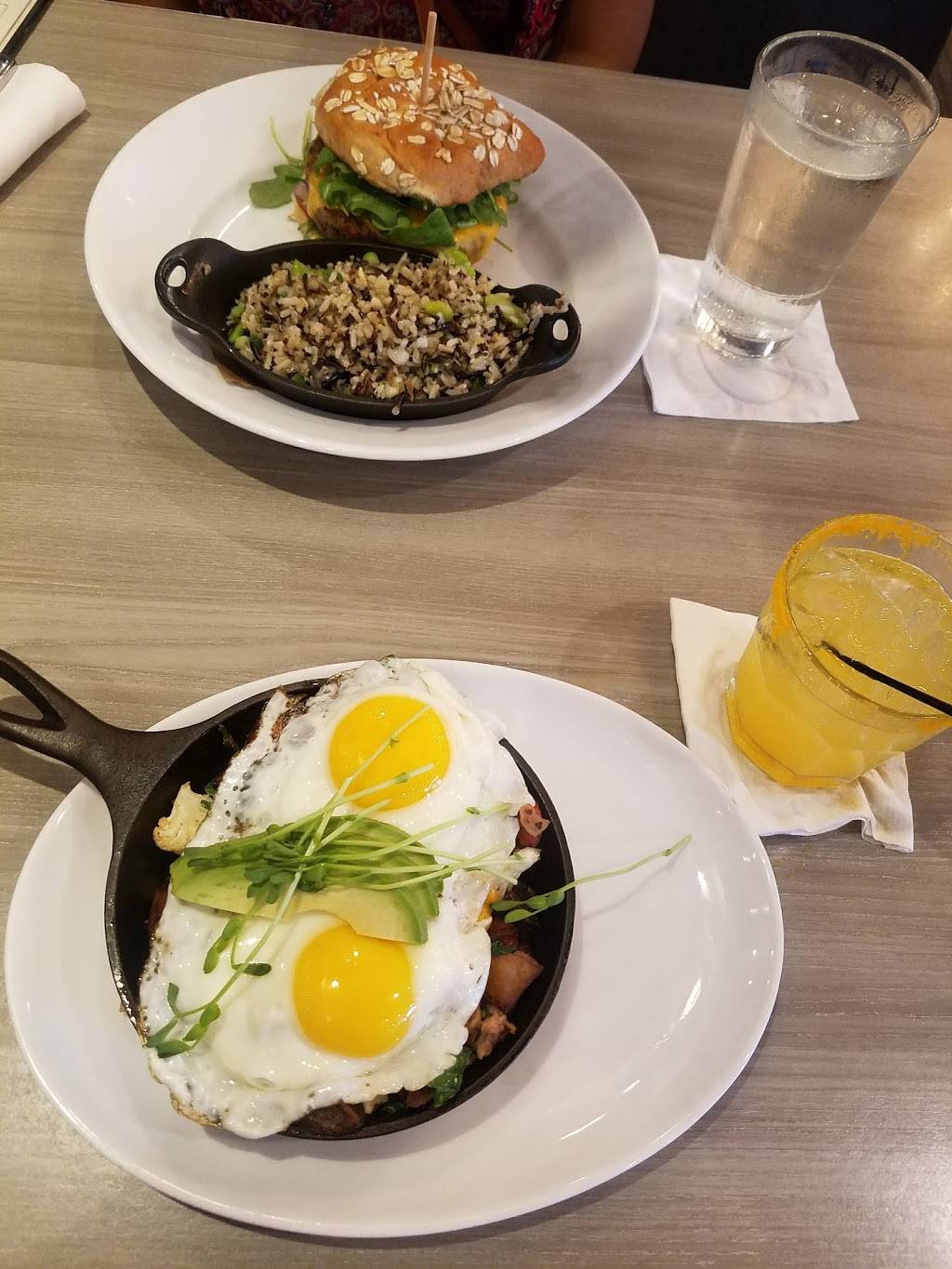 Gary Racks Farmhouse Kitchen | meal delivery | 204 E Atlantic Ave, Delray Beach, FL 33444, USA | 5612663642 OR +1 561-266-3642