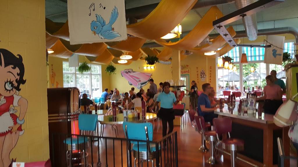 Good Morning Mamas | restaurant | 1001 E 54th St, Indianapolis, IN 46220, USA | 3172553800 OR +1 317-255-3800