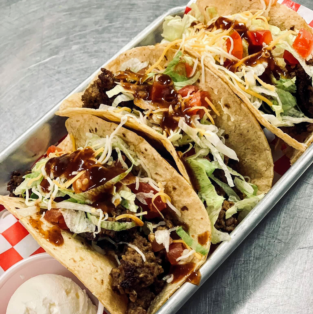 Players Sports Bar & Grill | restaurant | 219 Iowa Ave, Iowa City, IA 52240, USA | 3198002199 OR +1 319-800-2199