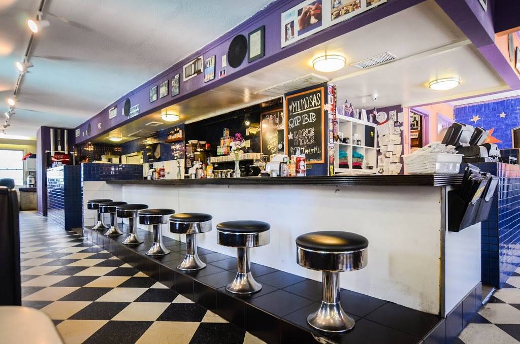 Star Seeds Cafe | restaurant | 3101 N Interstate 35 Frontage Rd, Austin, TX 78722, USA | 5124787107 OR +1 512-478-7107