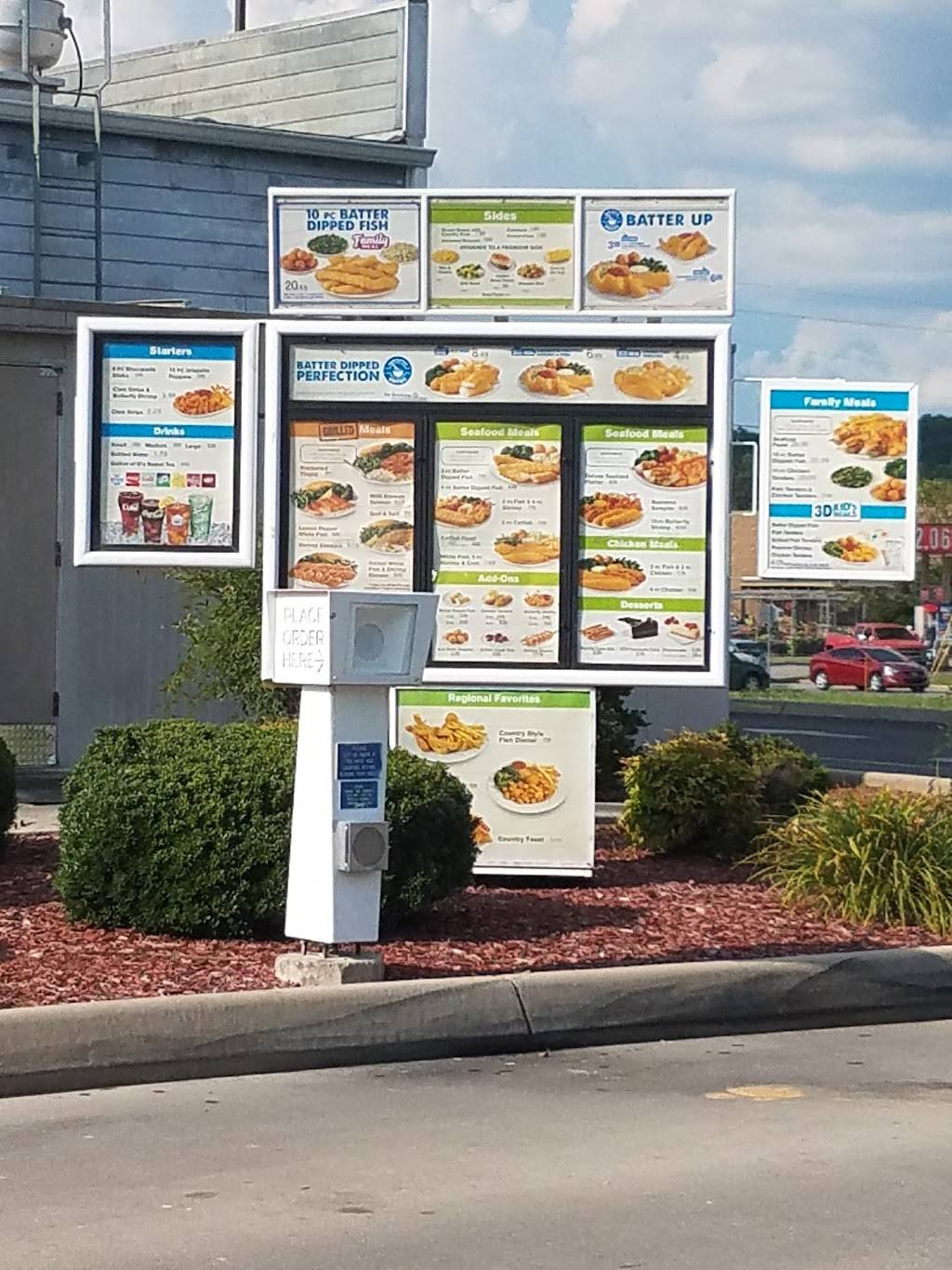 Captain Ds | restaurant | 110 Kefauver Ln, Madisonville, TN 37354, USA | 4234209455 OR +1 423-420-9455