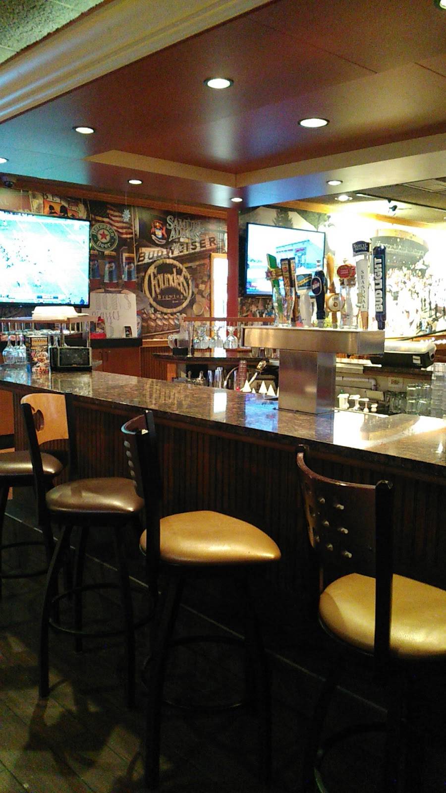 Applebees Grill + Bar | restaurant | 37004 Van Dyke Ave, Sterling Heights, MI 48312, USA | 5862689801 OR +1 586-268-9801