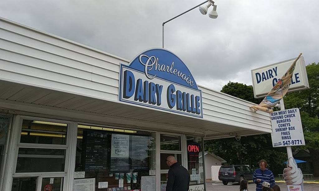 Charlevoix Dairy Grille, LLC | restaurant | 1111 Bridge St, Charlevoix, MI 49720, USA | 2315479771 OR +1 231-547-9771